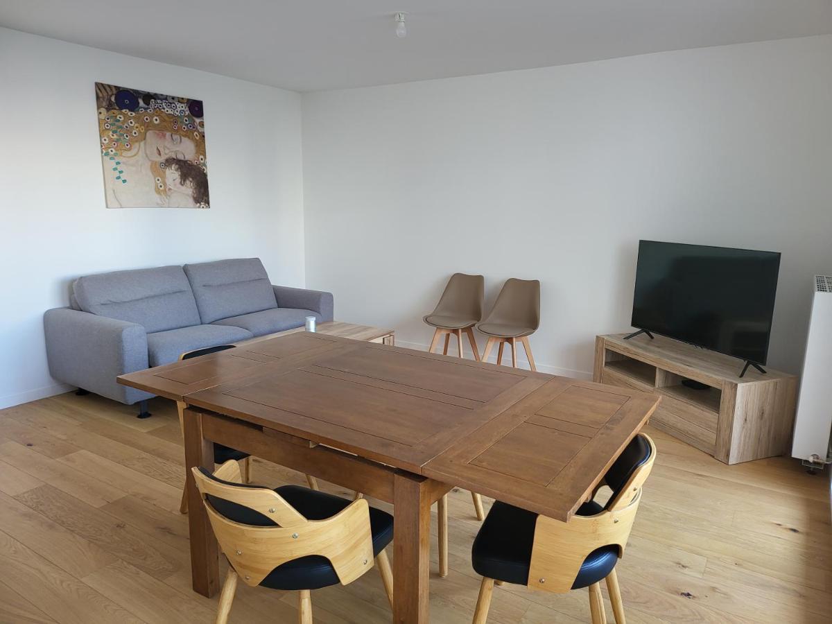 Superbe Appartement A 3Min A Pieds De La Gare Шессі Екстер'єр фото