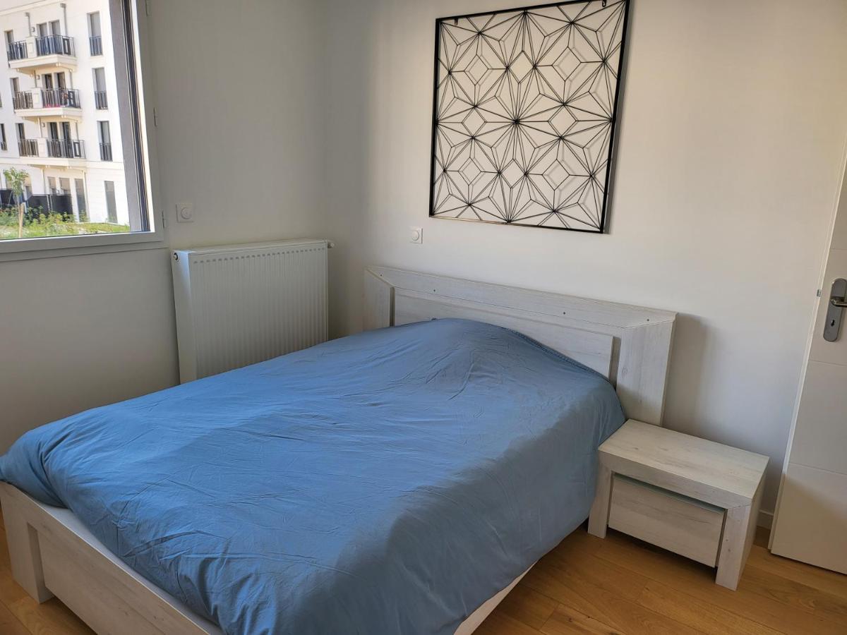 Superbe Appartement A 3Min A Pieds De La Gare Шессі Екстер'єр фото
