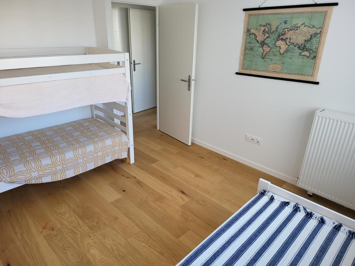 Superbe Appartement A 3Min A Pieds De La Gare Шессі Екстер'єр фото